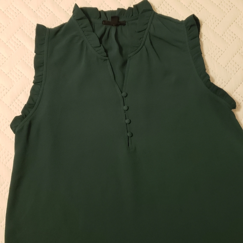 EUC sleeveless blouse